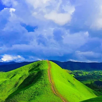 001 ພູຫົວໂລ້ນ