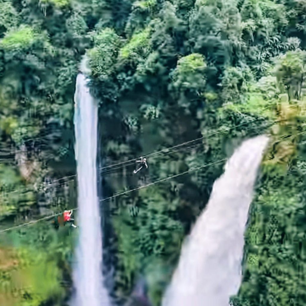 006ຕາດຟານ