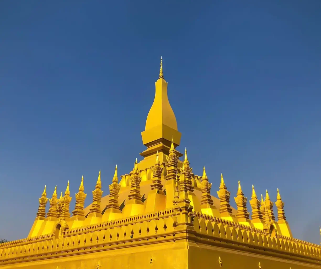 golden-tower-of-pha-that-luang-vientiane-temple-ag-2025-02-02-05-48-31-utc_result