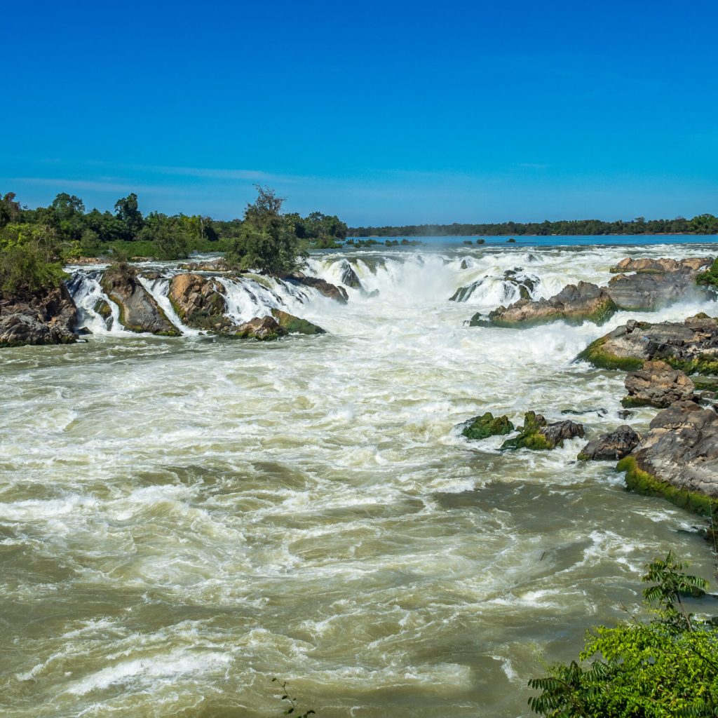 khone-phapheng-falls-at-champasak-province-on-the-2025-10-13-04-52-11-utc