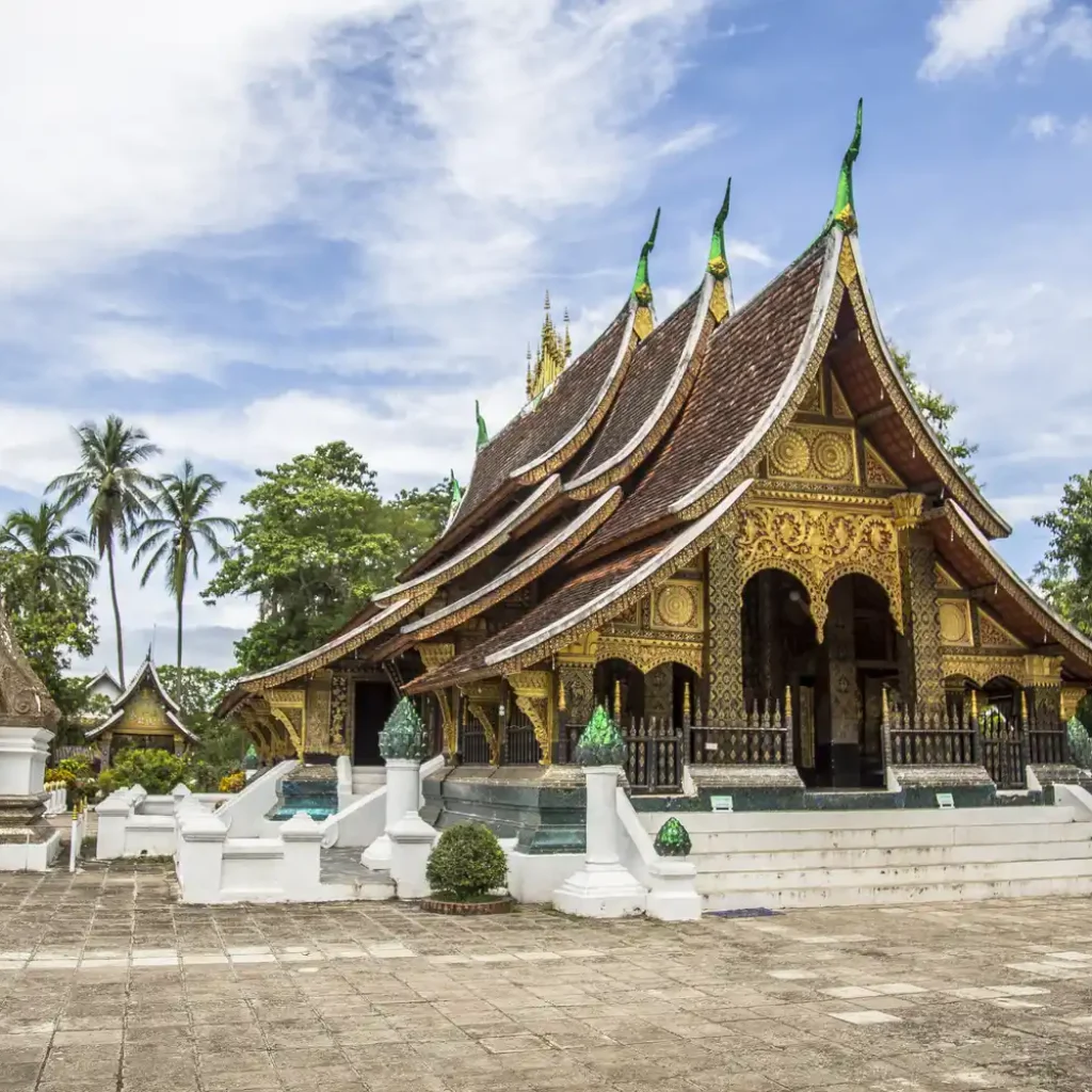 the-temple-of-wat-xieng-thong-in-luang-prabang-2024-12-09-01-38-00-utc_result
